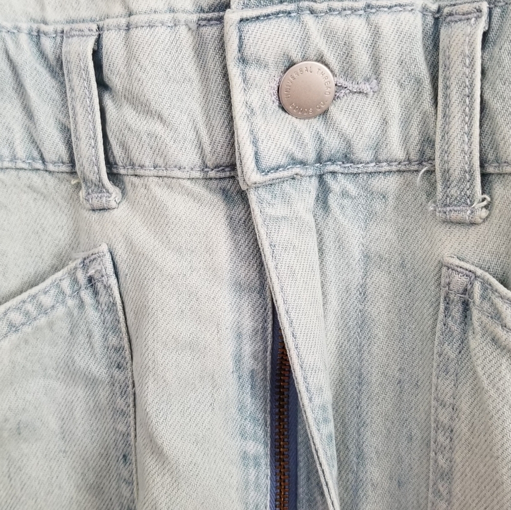 NWT Universal Thread Light Wash Baggy Jumpsuit Size 14 - Picture 4 of 9